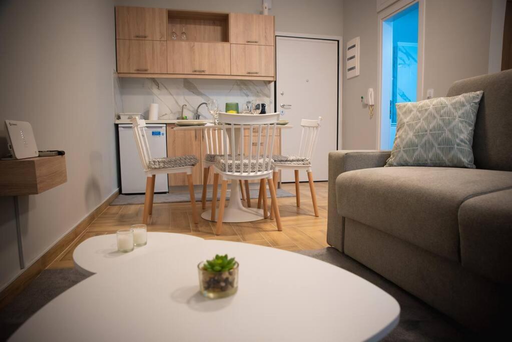 Irresistable Studio In The Heart Of Xánthi Luaran gambar